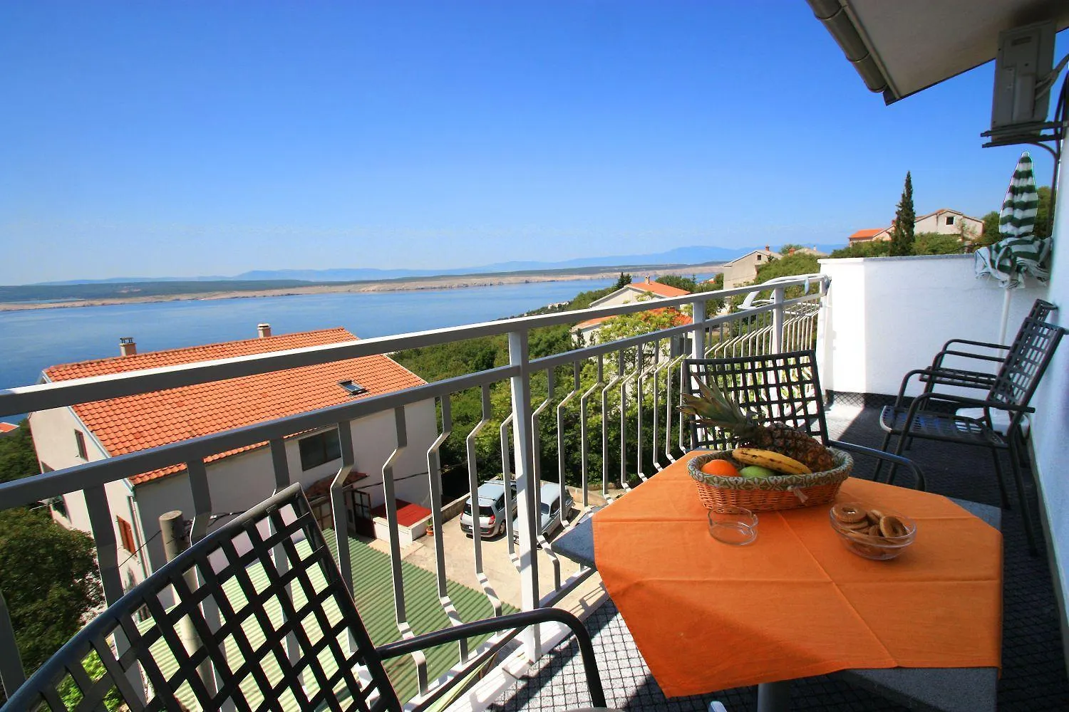 Toller Meerblick Nur 500 Meter Zum Strand Dramalj Apartment