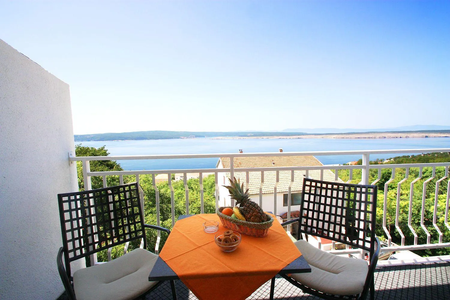 Apartment Toller Meerblick Nur 500 Meter Zum Strand Dramalj Croatia